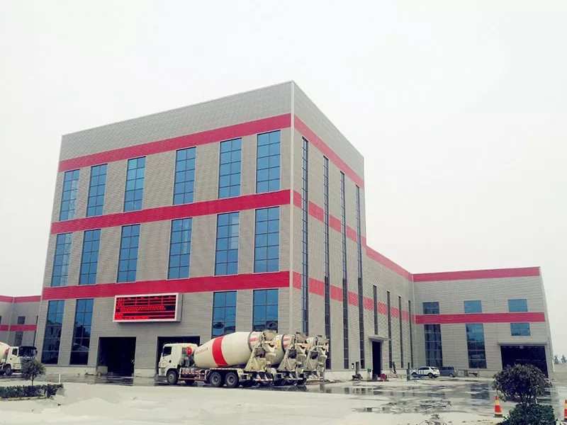 スピード、強度、そして予測可能なコストが必要な場合に、なぜ鉄骨造の建物を選ぶのでしょうか?